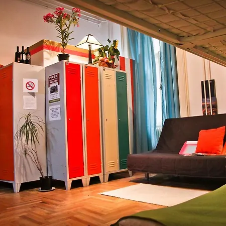 Hostel Center